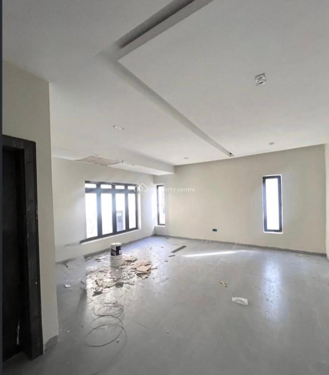 5 Bedrooms Duplex with Bq, Tarred Road, Guzape District, Abuja, Detached Duplex for Rent