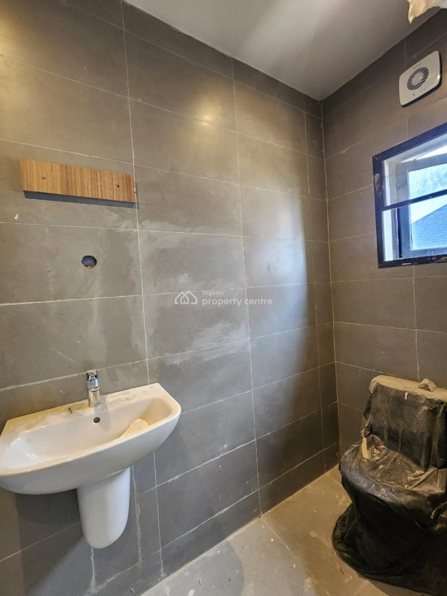 Lovely Built 2 Bedroom Maisonette, Ikate, Lekki, Lagos, Flat / Apartment for Sale