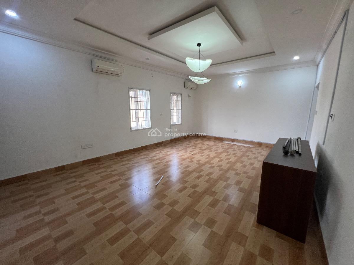 2 Bedroom Flat, Lekki Phase 1, Lekki, Lagos, Flat / Apartment for Rent