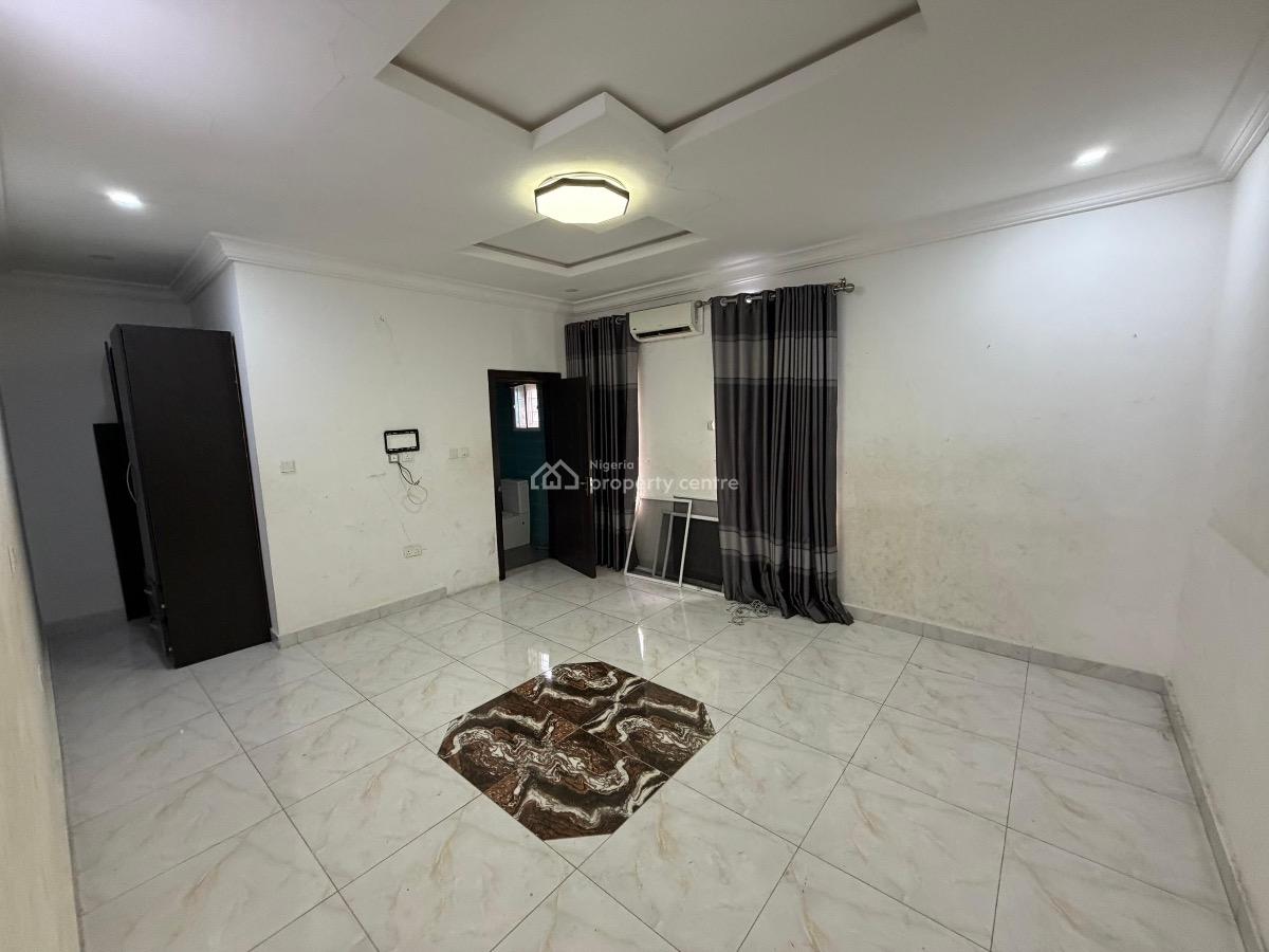 a Spacious and Beautifully Finished 2 Bedroom Apartment, Lekki Phase 1, Lekki, Lagos, Flat / Apartment for Rent
