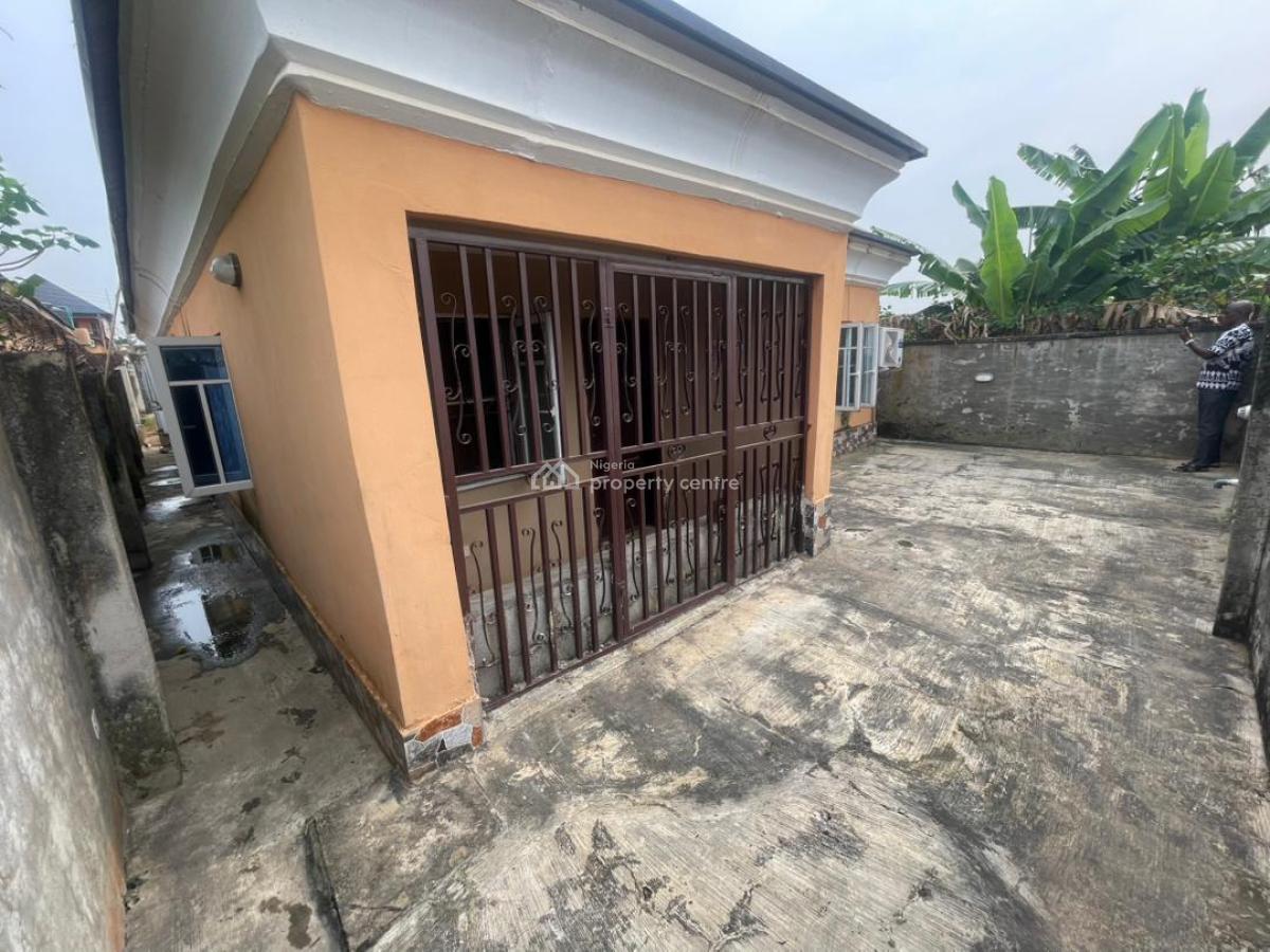 3 Bedroom Bungalow All Room Ensuite on 600sqm of Land with Cofo, Off Governor Road, Aboru, Iyana Ipaja, Ipaja, Lagos, Detached Bungalow for Sale