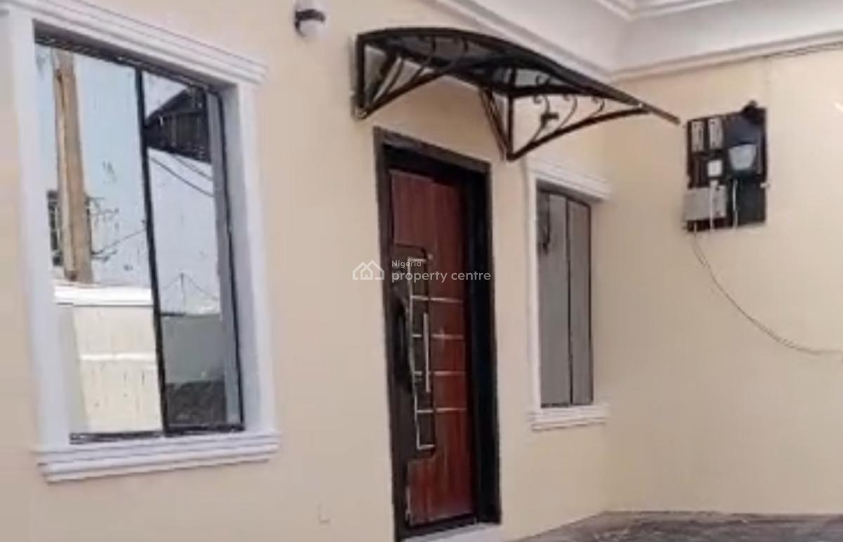 3 Bedroom Bungalow with Solar and Topnotch Equipment, Abraham Adesanya Estate, Ajah, Lagos, House for Sale