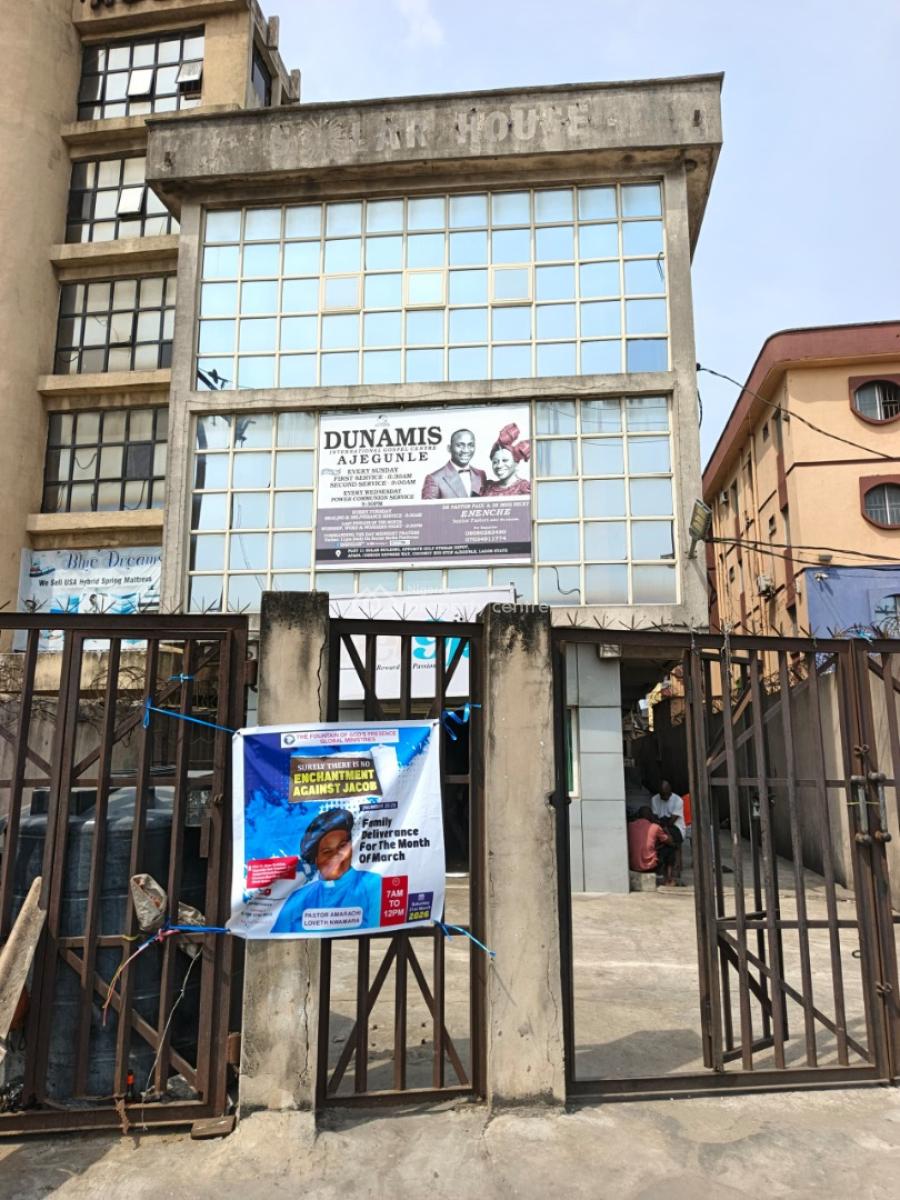 Clean 3 Units of Fully Furnished 3 Bedrooms Flats Alone in Compound, Lekki Phase 1, Lekki, Lagos, Flat / Apartment for Rent