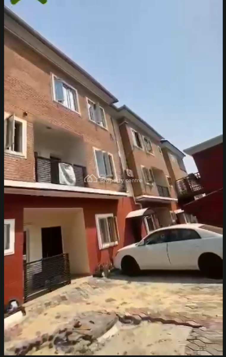 4 Bedroom Terrace Duplex, Osapa,, Lekki, Lagos, Terraced Duplex for Rent