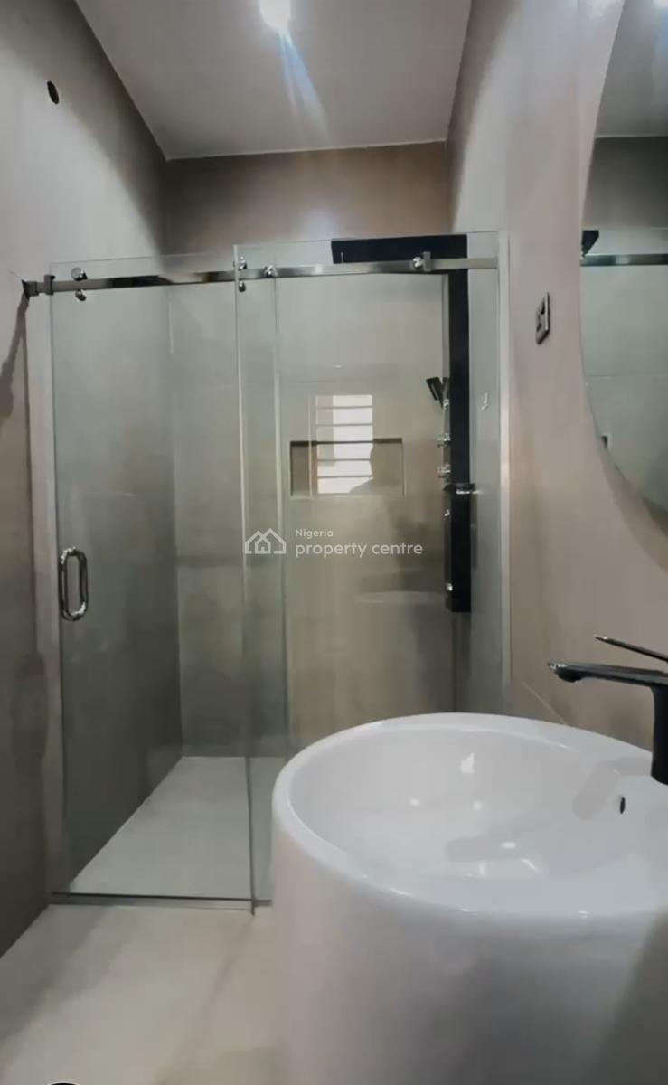 Luxury 5-bedroom Fully Detached Duplex/triplex with a Room Bq  Guzape, Guzape District, Abuja, Detached Duplex for Sale