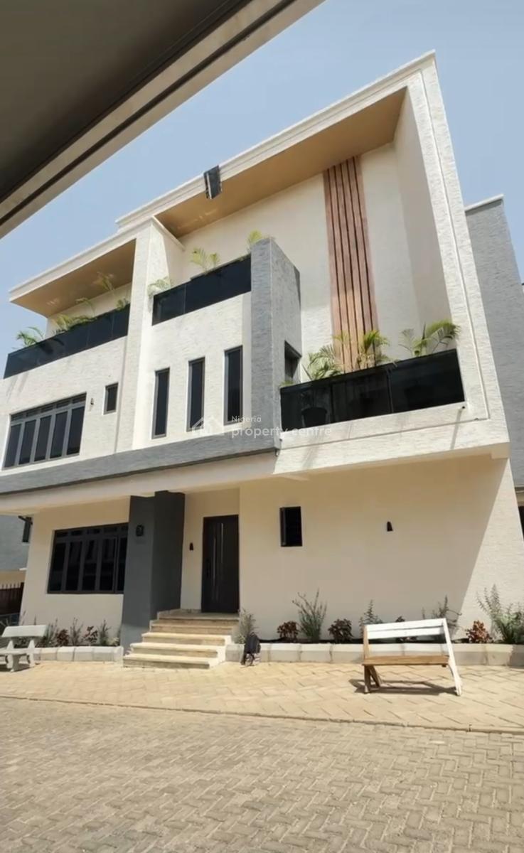 Luxury 5-bedroom Fully Detached Duplex/triplex with a Room Bq  Guzape, Guzape District, Abuja, Detached Duplex for Sale