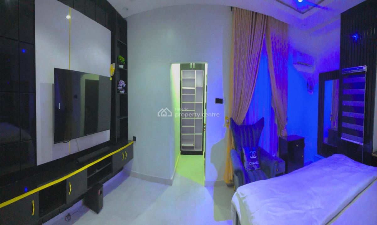 Luxury 2 Bedrooms Apartment  24 Hours Power, Wi-fi, Security, Plot 3, John Uwazere Aisien Crescent, Off Egbiri Road, Benin, Oredo, Edo, Flat / Apartment Short Let