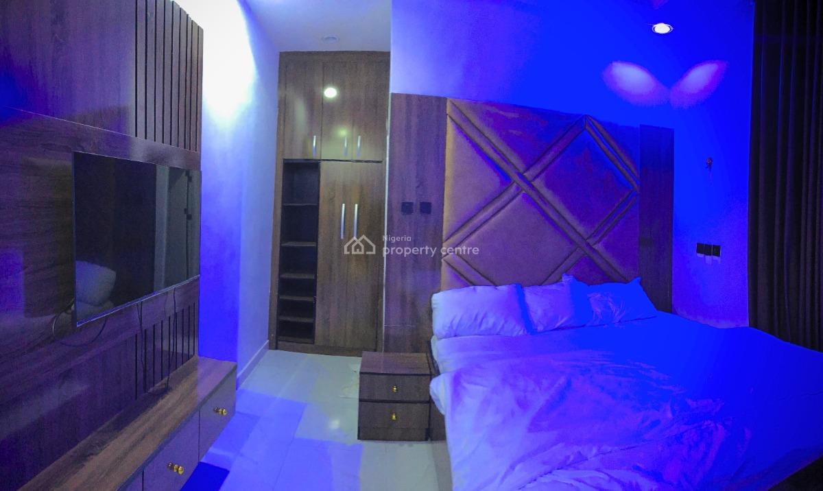 Luxury 2 Bedrooms Apartment  24 Hours Power, Wi-fi, Security, Plot 3, John Uwazere Aisien Crescent, Off Egbiri Road, Benin, Oredo, Edo, Flat / Apartment Short Let