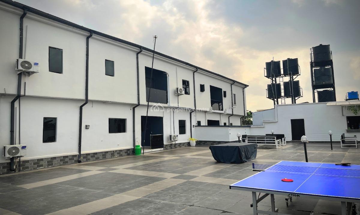 Luxury 2 Bedrooms Apartment  24 Hours Power, Wi-fi, Security, Plot 3, John Uwazere Aisien Crescent, Off Egbiri Road, Benin, Oredo, Edo, Flat / Apartment Short Let