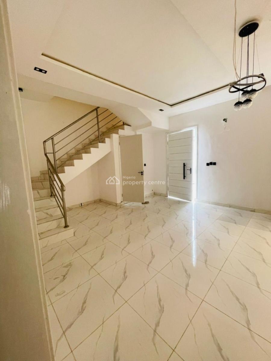 Distress of 4 Bedroom Duplex with C of O, Ikota, Lekki, Lagos, Semi-detached Duplex for Sale