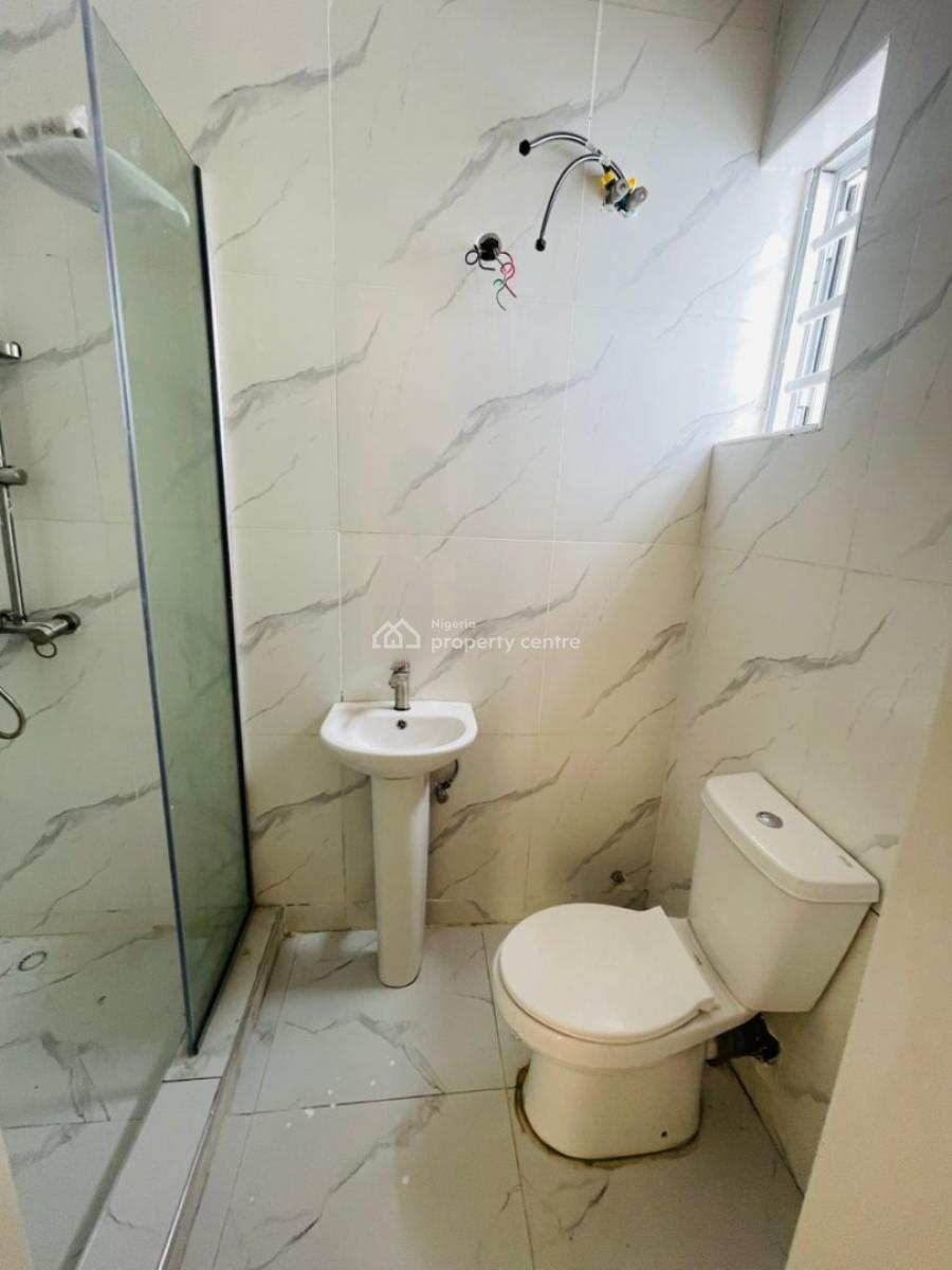 Distress of 4 Bedroom Duplex with C of O, Ikota, Lekki, Lagos, Semi-detached Duplex for Sale