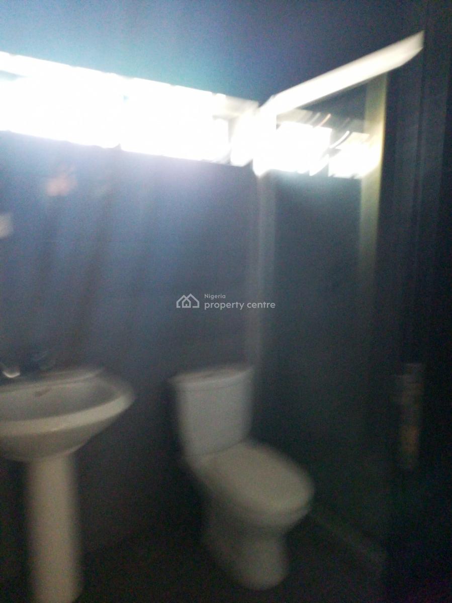 3 Bedroom Duplex with Bq Rooftop, 2 Sitting Rooms, Lekki Phase 1, Lekki, Lagos, Semi-detached Duplex for Rent