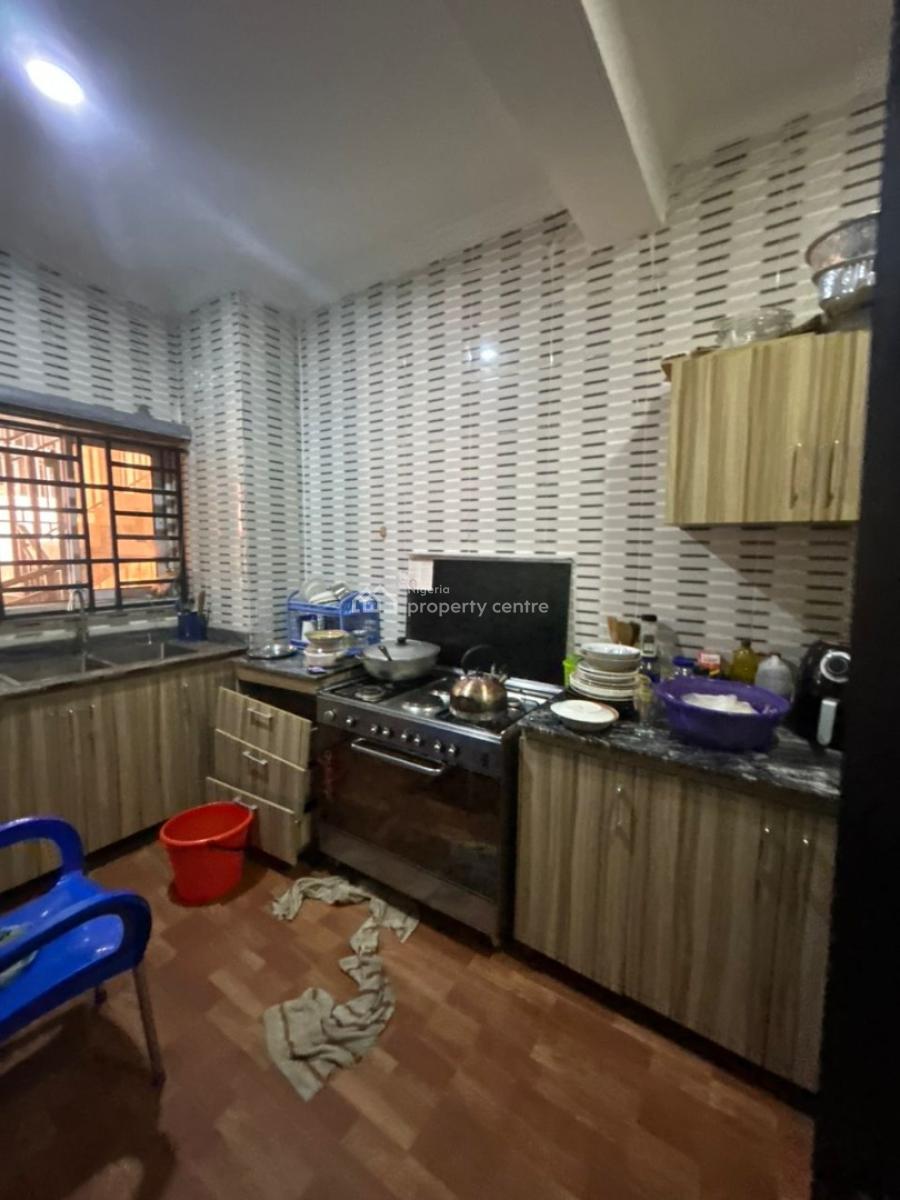 Very Spacious, Well Finished 3 Bedrooms Apartment with Bq, Sterling Heights Estate, Off Davies Street, Kosofe, Lagos, Flat / Apartment for Sale