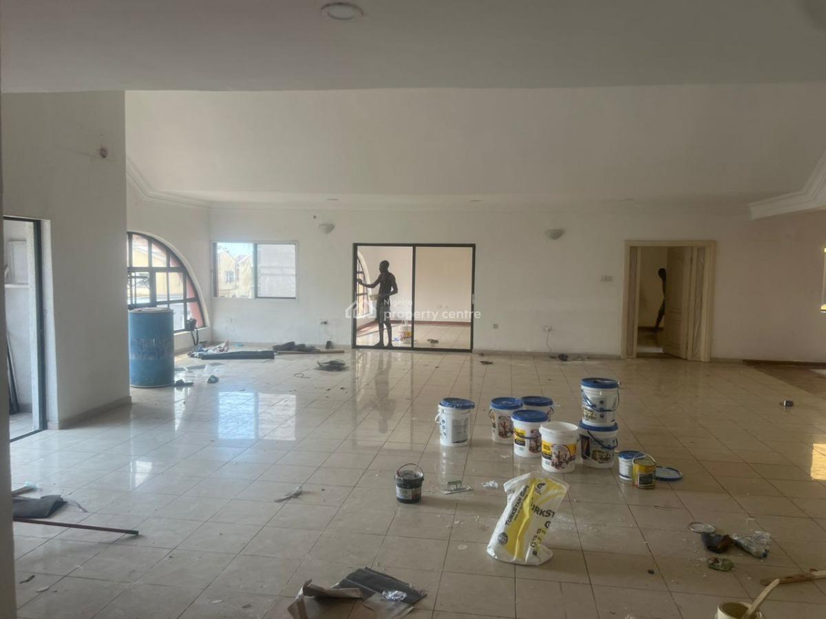 Very Spacious 4 Bedroom Penthouse with Bq, Lekki Phase 1, Lekki, Lagos, House for Rent