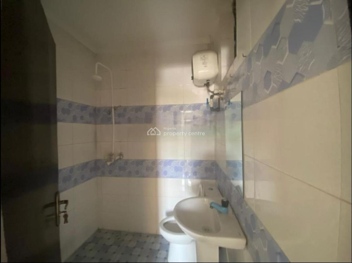 2 Bedrooms Apartment, Lekki Phase 1, Lekki, Lagos, Flat / Apartment for Rent