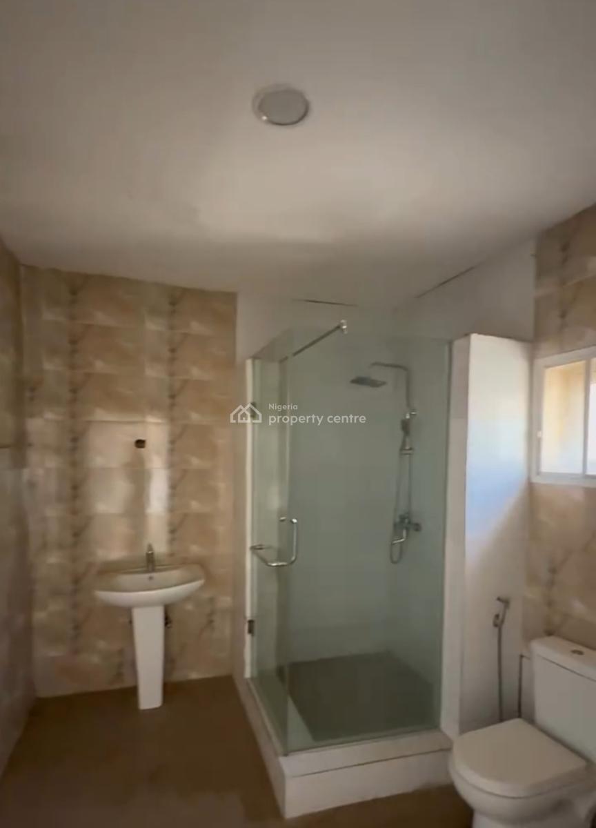 3-bedroom Terrace Duplex + 2-bedroom Basement, Guzape District, Abuja, Terraced Duplex for Sale