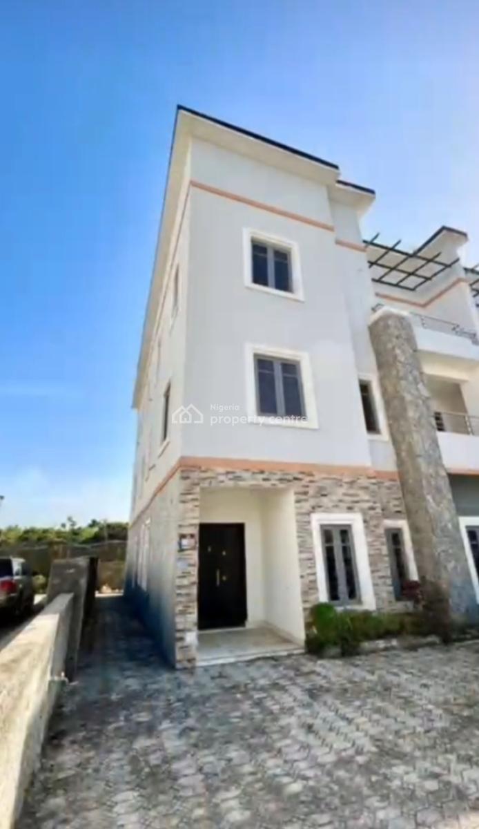 Spaciously Built 5 Bedrooms Semi Detached Duplex with Bq, Jabi, Abuja, Semi-detached Duplex for Rent