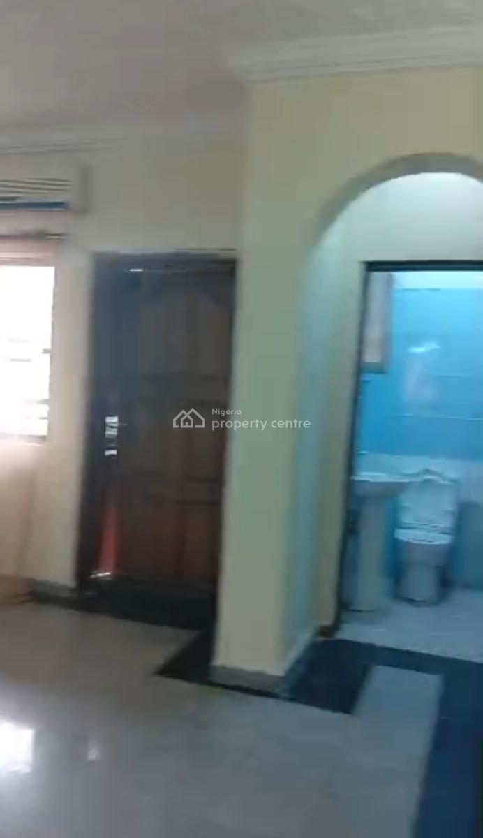 Massive Clean Comfortable 2 Bedroom with Standby Gen. & Solar, Wuse, Abuja, Semi-detached Bungalow for Rent