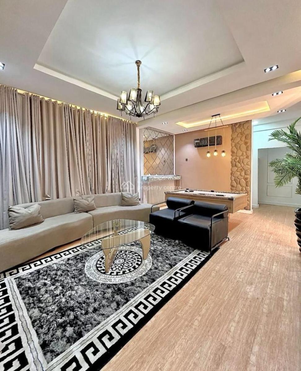 Luxury 3 Bedroom Apartment with Snooker , Bath Tub & Ps5, Wuye, Abuja, Flat / Apartment Short Let