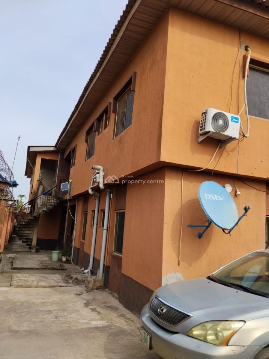 Well-built Block of Flats on a 670sqm Plot of Land, Omuaran Street, Egbeda, Alimosho, Lagos, Block of Flats for Sale