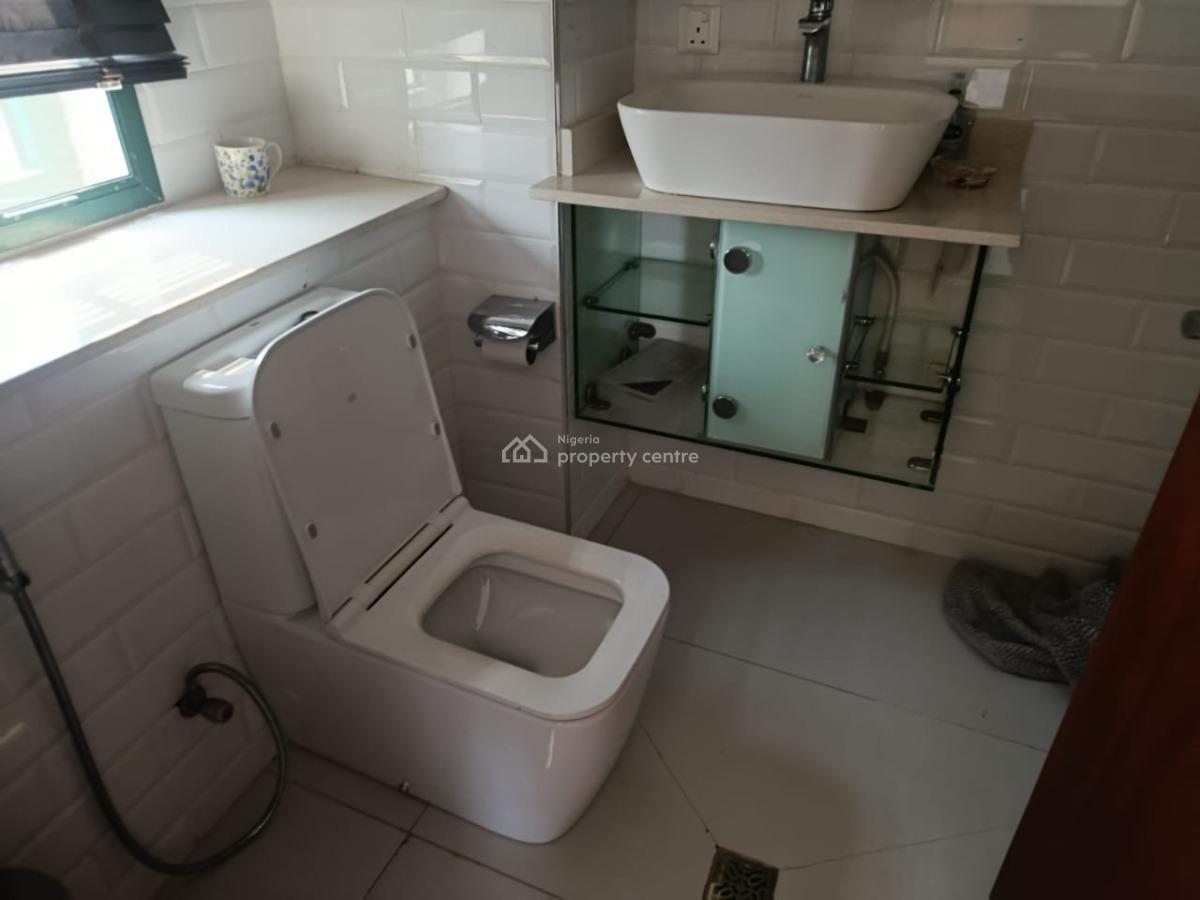 3 Bedroom Apartment with Bq, Study Room, All Rooms Ensuite Fitted Kitchen, Ikoyi, Lagos, Flat / Apartment for Sale