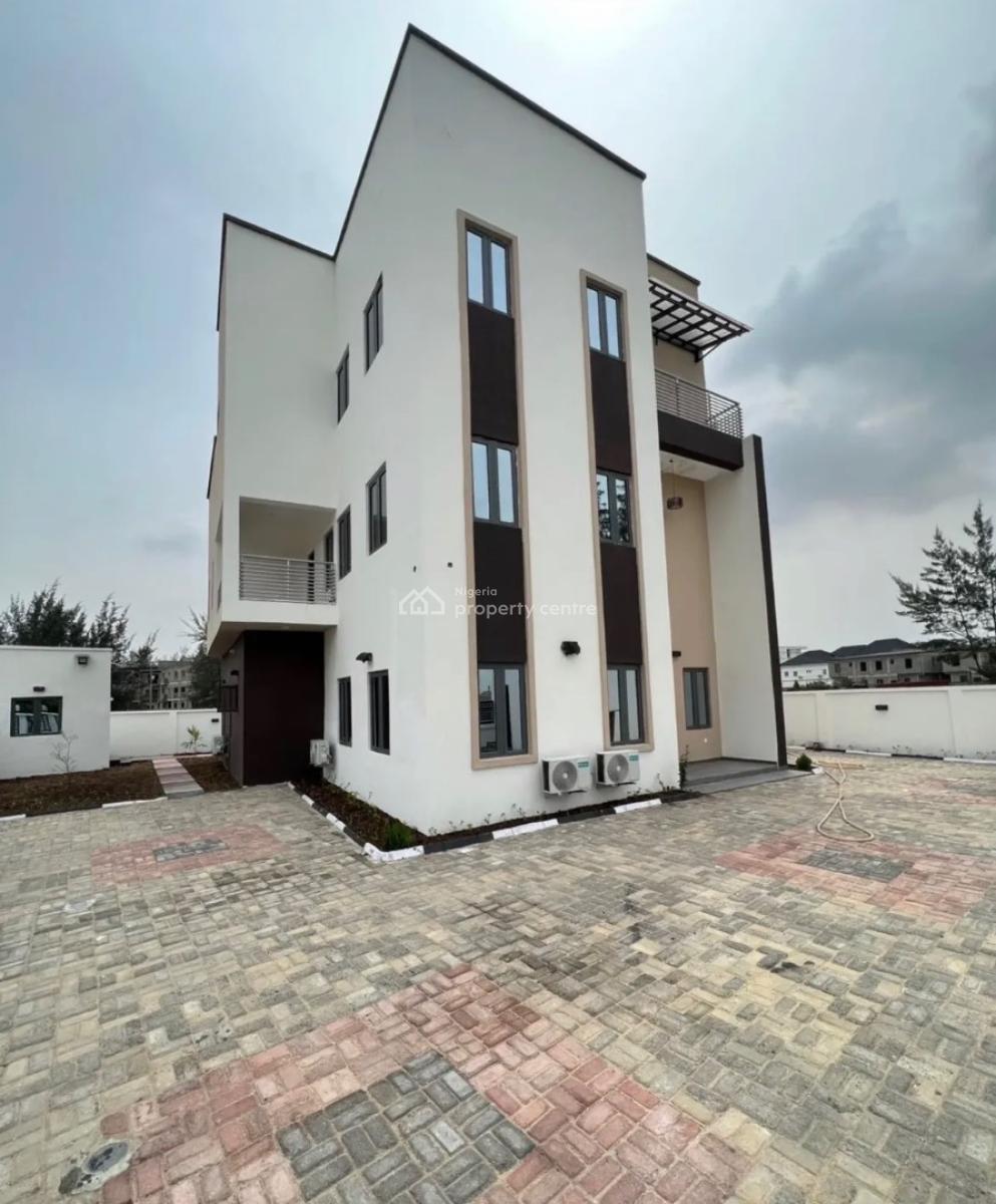 4 Bedrooms Fully Detached Luxury Home, Beech Resort, Lekki, Lagos, Detached Duplex for Sale