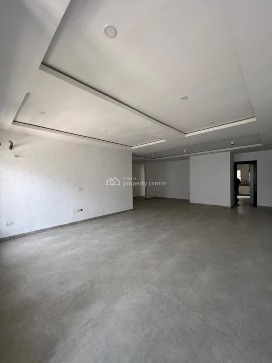 Contemporary 4 Bedroom  Apartment with Bq, Lekki Phase 1, Lekki, Lagos, Flat / Apartment for Sale