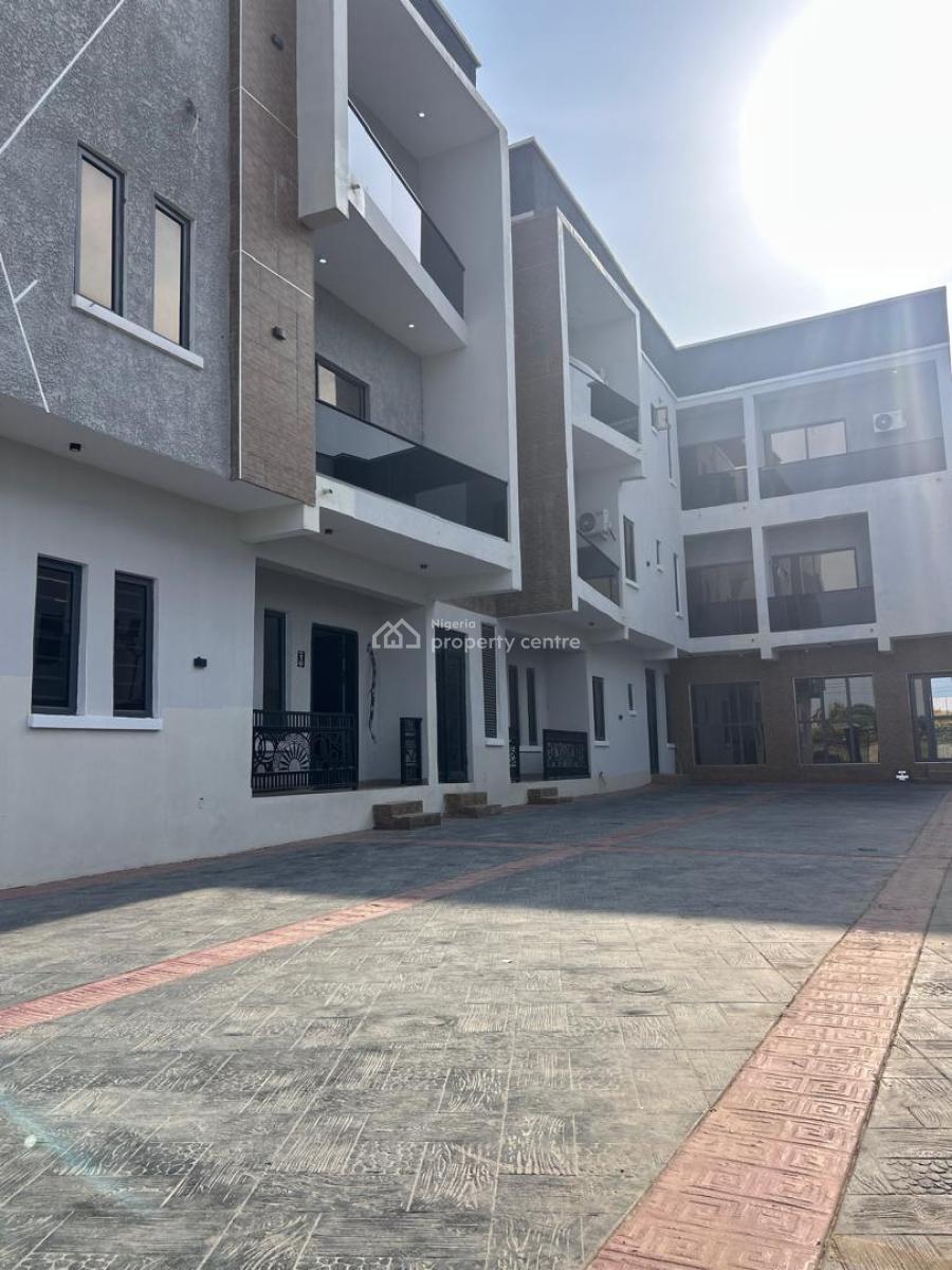 2 Bedroom Apartment with Swimming Pool and Gym, Abraham Adesanya, Lekki Phase 2, Lekki, Lagos, Flat / Apartment for Sale