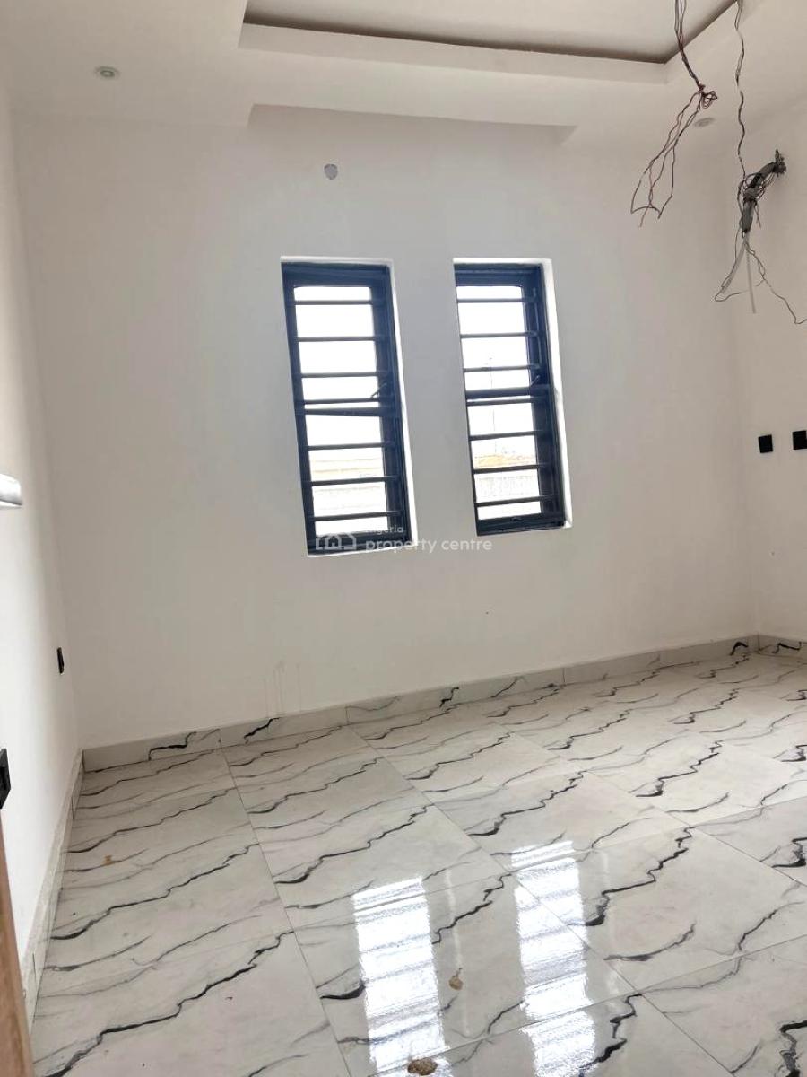 2 Bedroom Apartment with Swimming Pool and Gym, Abraham Adesanya, Lekki Phase 2, Lekki, Lagos, Flat / Apartment for Sale