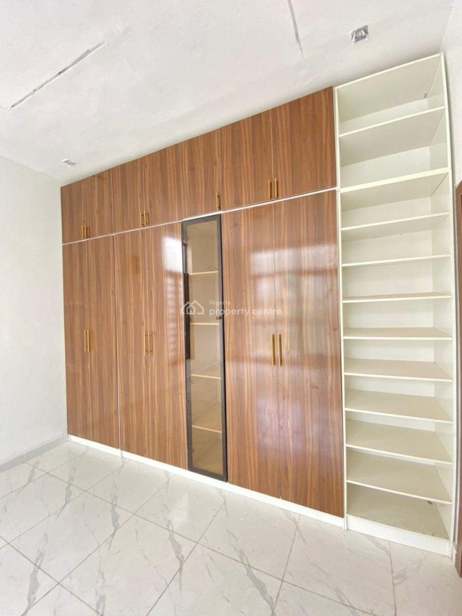 4 Bedroom, Ikota, Lekki, Lagos, Semi-detached Duplex for Sale