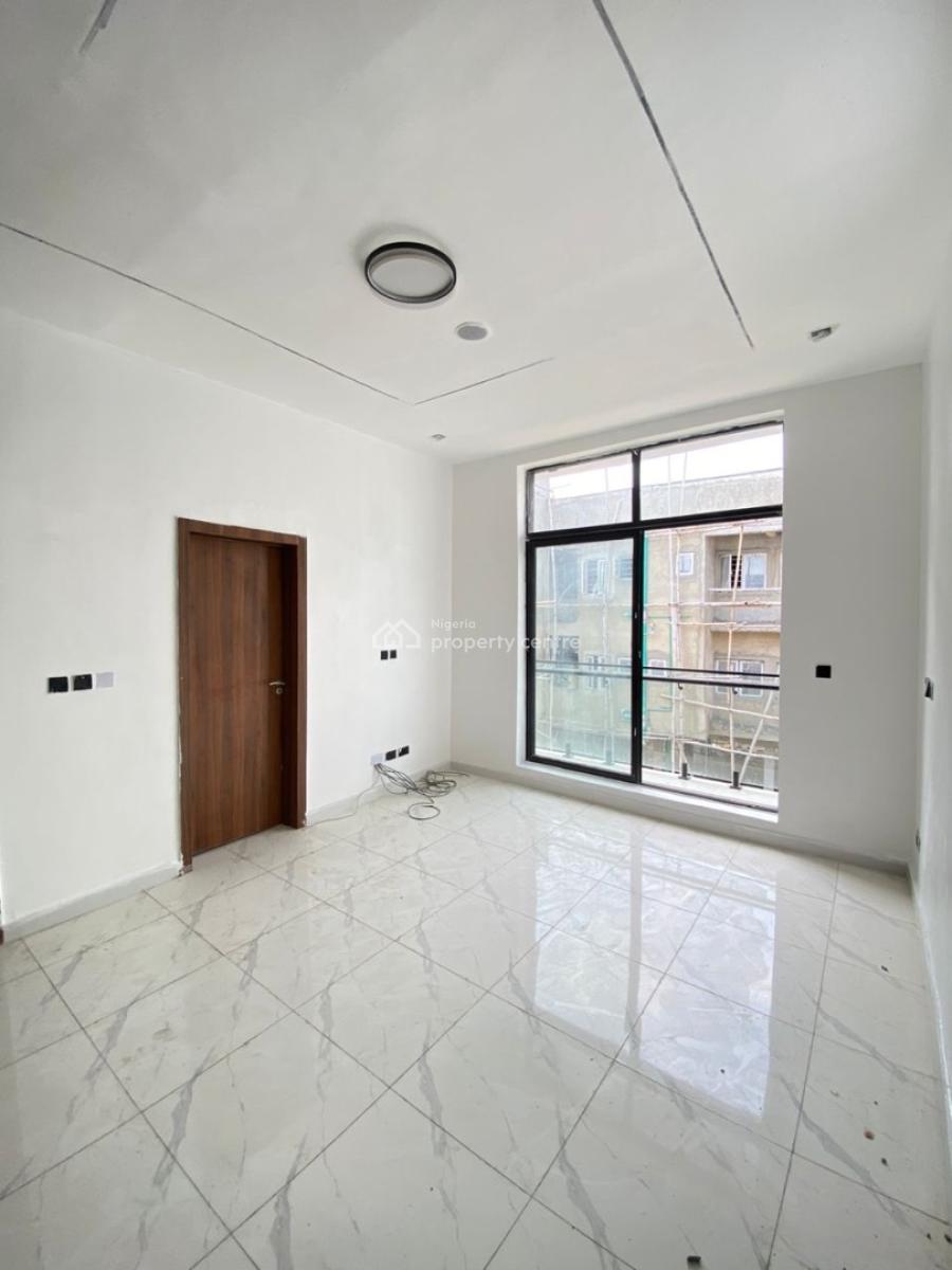 4 Bedroom, Ikota, Lekki, Lagos, Semi-detached Duplex for Sale