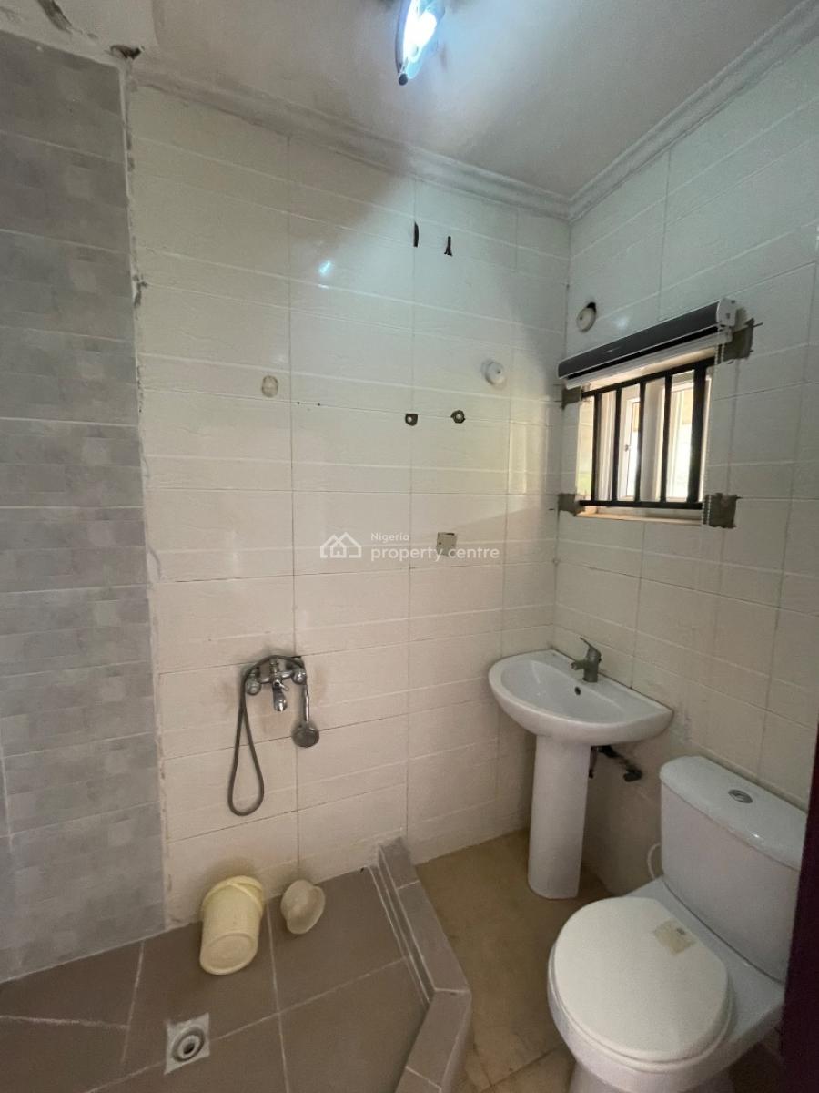 Self Contain, Napiers Gardens Estate, Ikota, Lekki, Lagos, Self Contain (single Rooms) for Rent