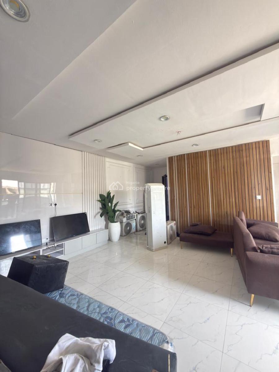 2 Bedroom Apartment (2nd Floor), Ologolo, Lekki, Lagos, Flat / Apartment for Rent