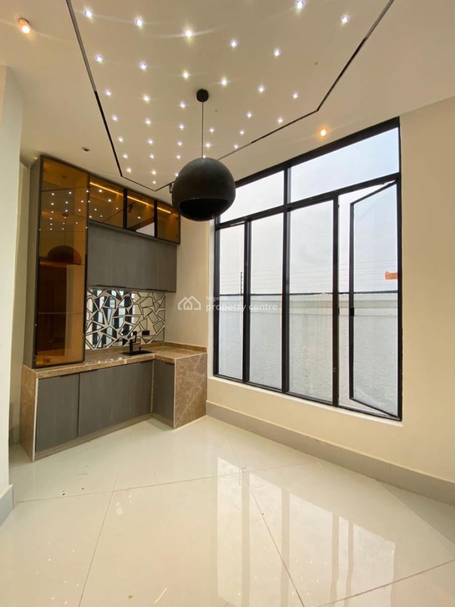 5 Bedroom, Chevron, Lekki, Lagos, Detached Duplex for Sale