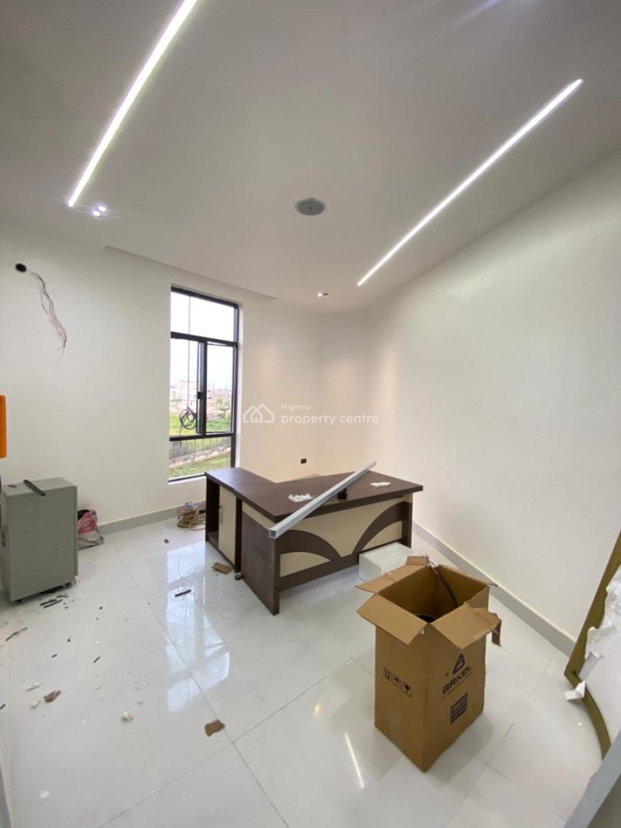 5 Bedroom, Chevron, Lekki, Lagos, Detached Duplex for Sale