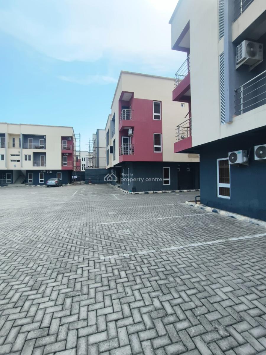 Classic 2bed Apartment for Your Comfort, Osapa London, Lekki, Lagos, Flat / Apartment Short Let