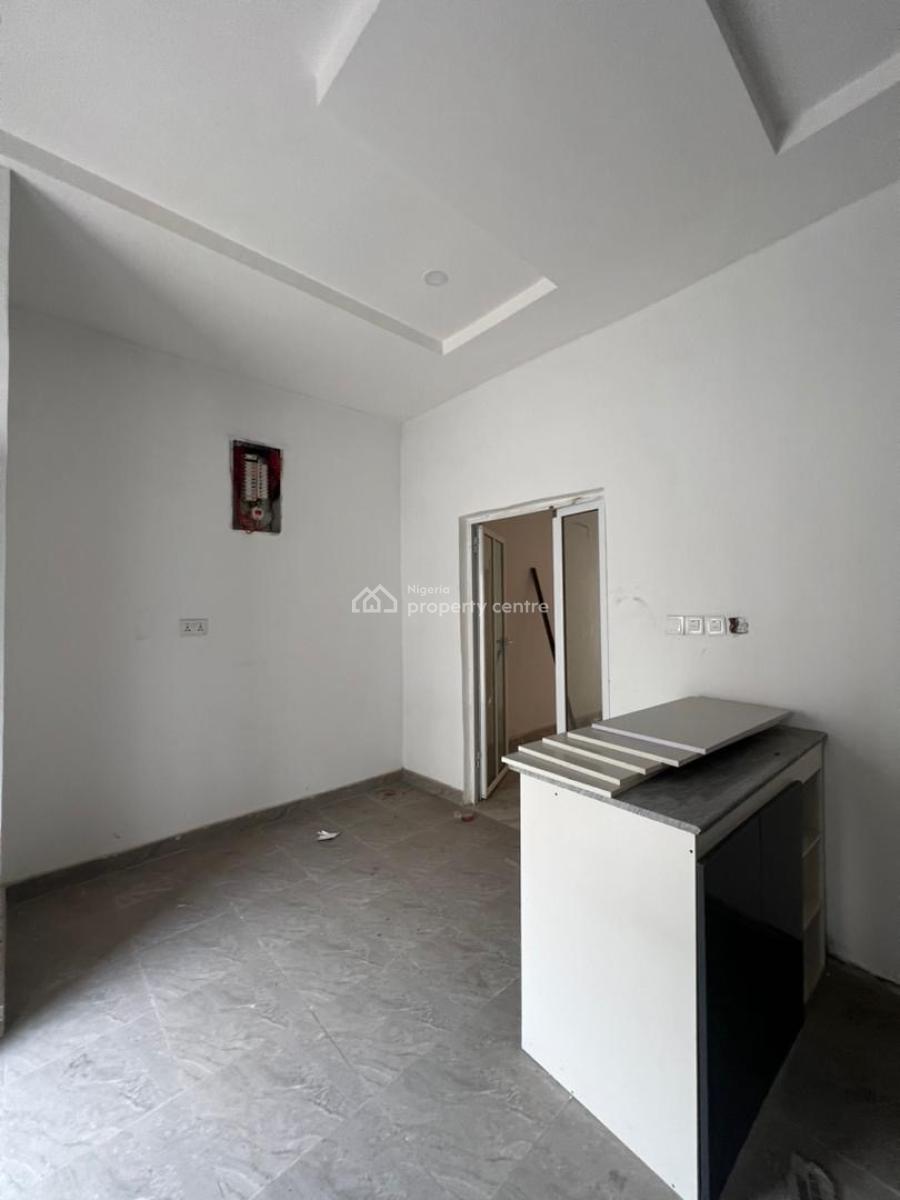 Contemporary 4 Bedroom Terrace Duplex, Lekki, Lagos, Terraced Duplex for Sale