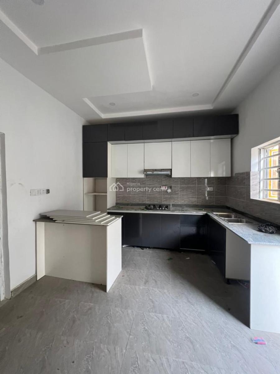 Contemporary 4 Bedroom Terrace Duplex, Lekki, Lagos, Terraced Duplex for Sale