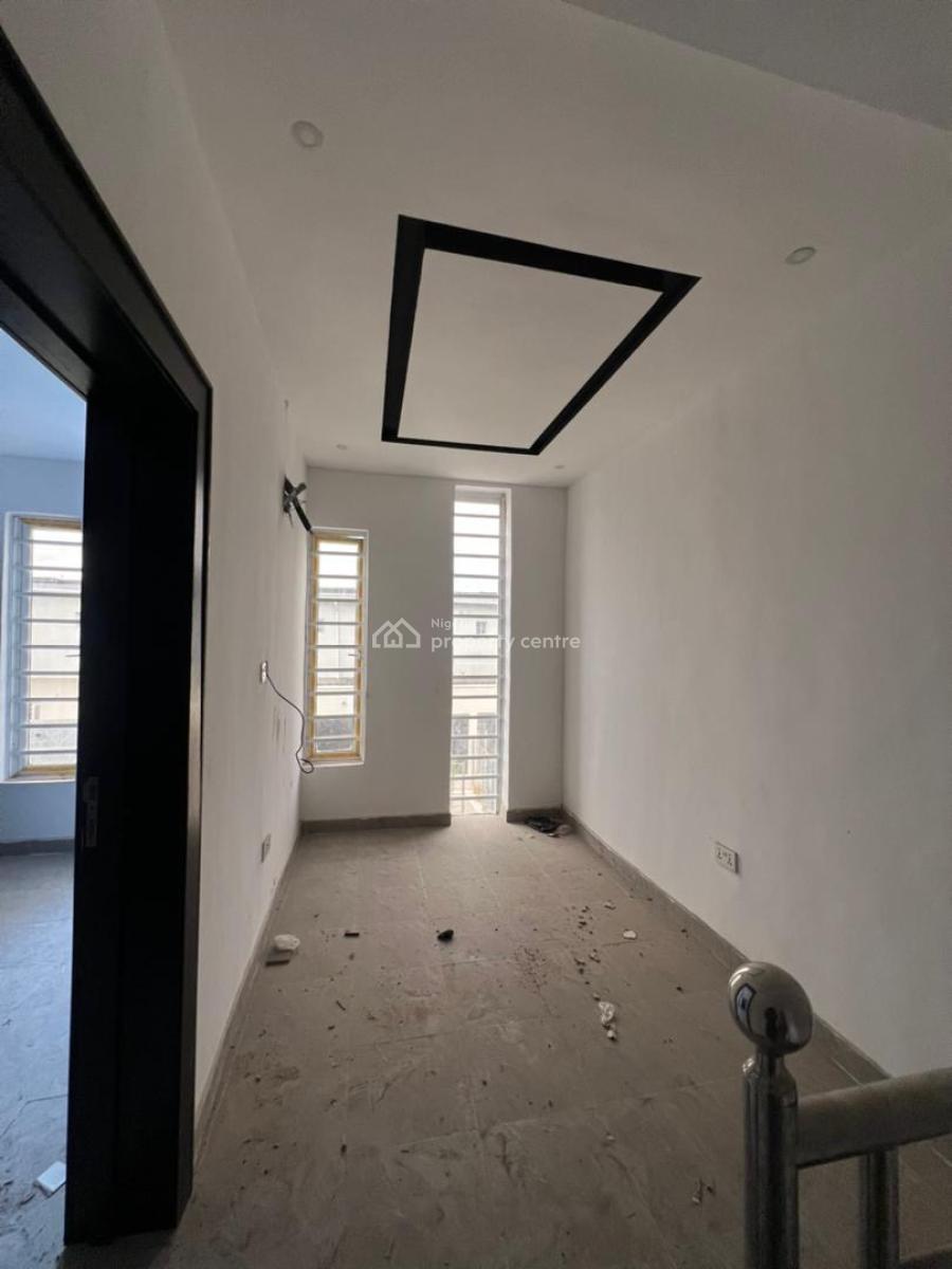 Contemporary 4 Bedroom Terrace Duplex, Lekki, Lagos, Terraced Duplex for Sale