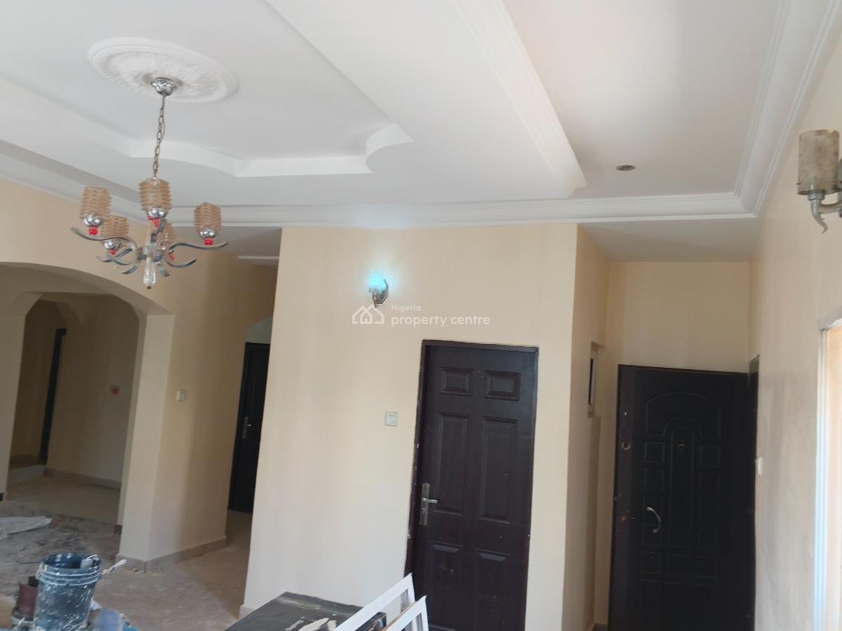 Beautiful Spacious 3bedroom (upstairs), Dawaki, Gwarinpa, Abuja, Flat / Apartment for Rent