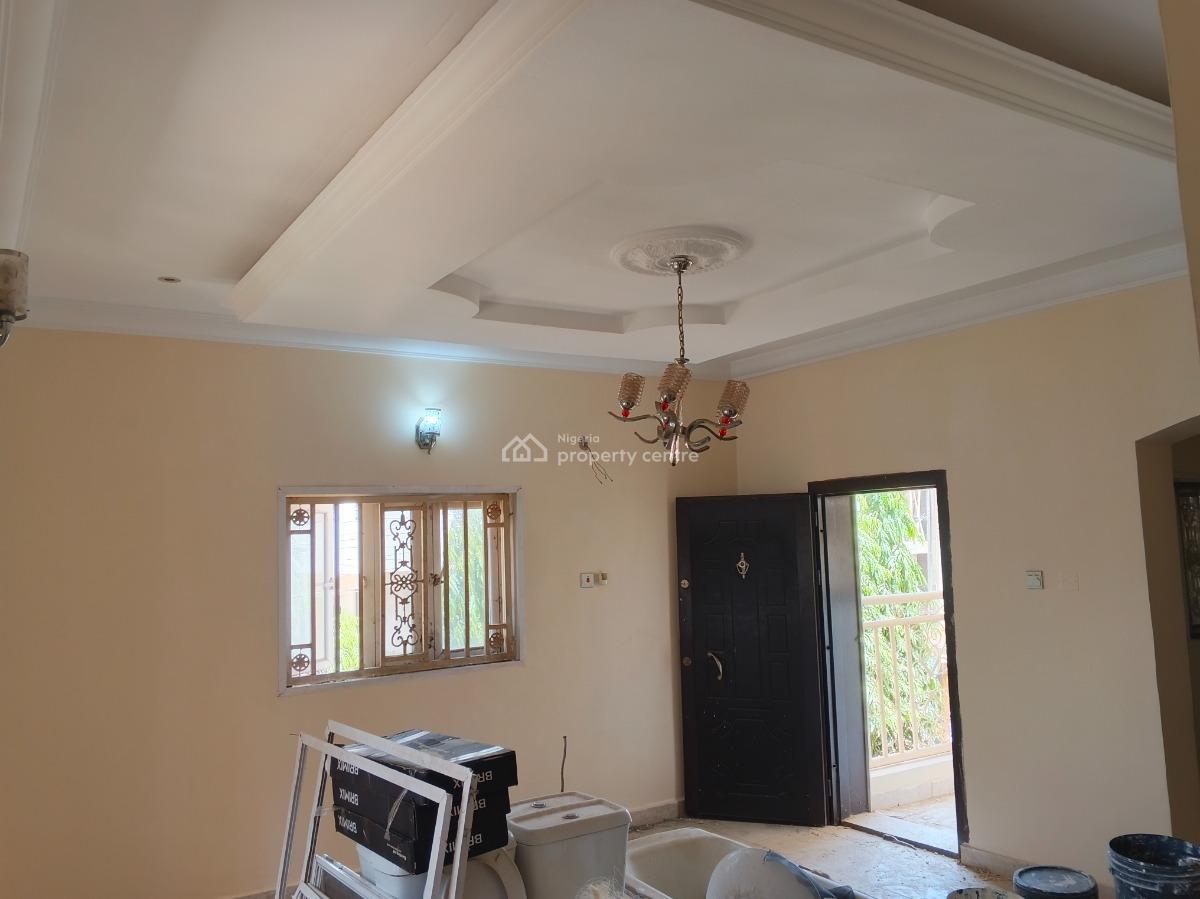 Beautiful Spacious 3bedroom (upstairs), Dawaki, Gwarinpa, Abuja, Flat / Apartment for Rent