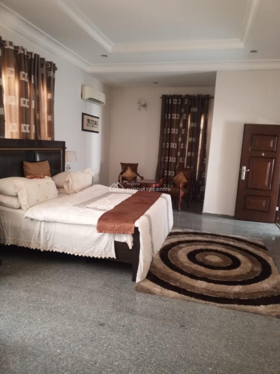 Spacious 5 Bedroom Fully Detached Duplex in a Self Compound with Bq, Chevron Drive, Lekki, Lagos, Detached Duplex for Rent