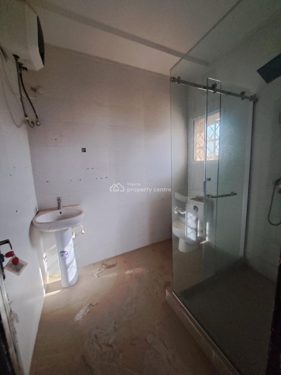 Spacious 3 Bedroom Flat, Mabushi, Abuja, Flat / Apartment for Rent