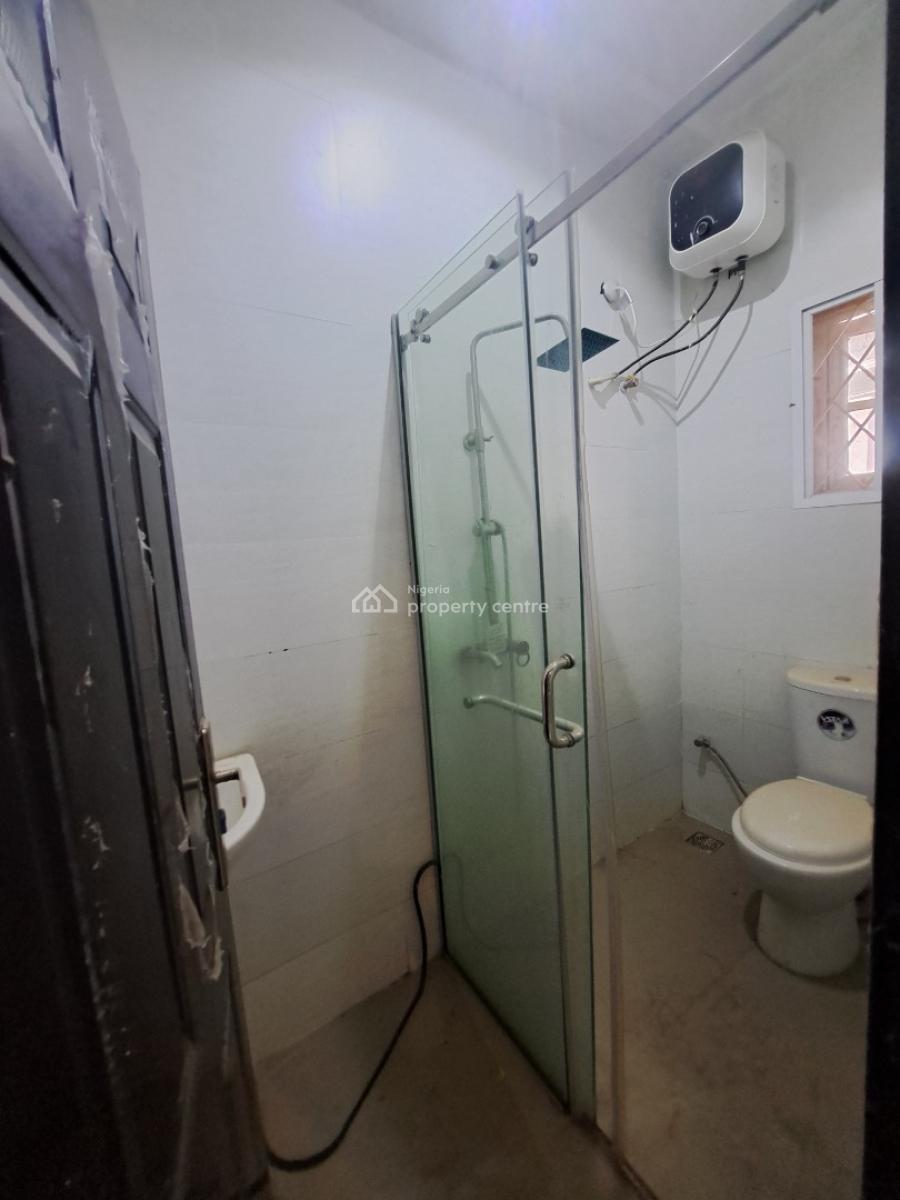 Spacious 3 Bedroom Flat, Mabushi, Abuja, Flat / Apartment for Rent