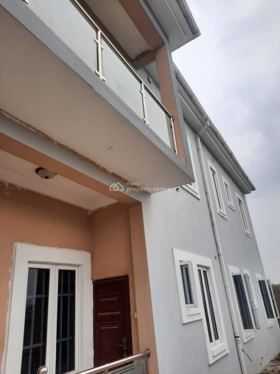 Lovely 3 Bedroom Flat Apartment, Unilag Estate, Gra Phase 1, Magodo, Lagos, Flat / Apartment for Rent