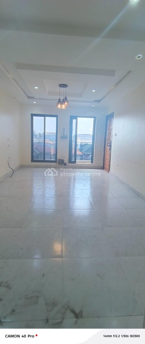 Brand New Two Bedroom Flat, By Oba Palace, Ikate, Lekki, Lagos, Flat / Apartment for Rent