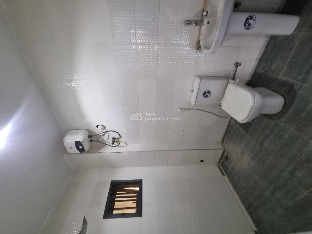 Luxury 3 Bedroom Flat, Gilmore, Jahi, Abuja, Flat / Apartment for Rent