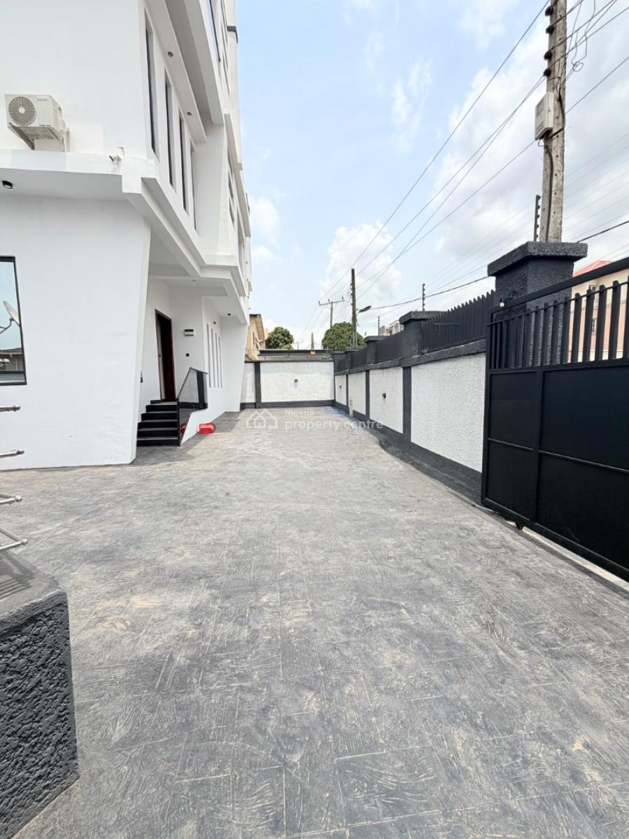 Newly Built 6 Bedrooms Fully Detached Duplex with a Room Bq and Pool, Gra Phase 2, Magodo, Lagos, Detached Duplex for Sale
