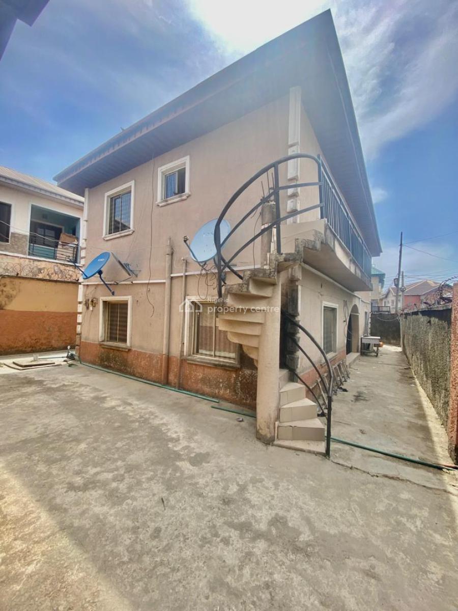 Standard Mini Flat with Dining Space, Upstairs, Unity Estate, Badore, Ajah, Lagos, Mini Flat (room and Parlour) for Rent