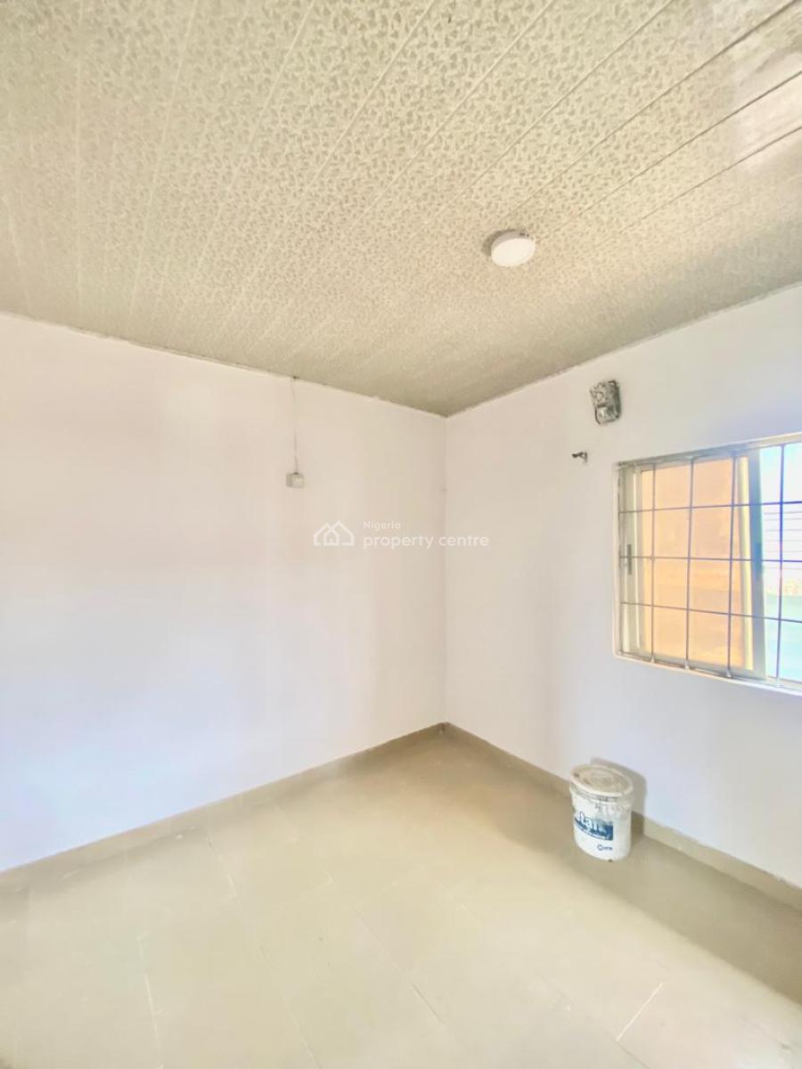 Standard Mini Flat with Dining Space, Upstairs, Unity Estate, Badore, Ajah, Lagos, Mini Flat (room and Parlour) for Rent